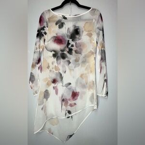 White House Black Market Cream Asymmetrical 3/4 Sleeve Blouse